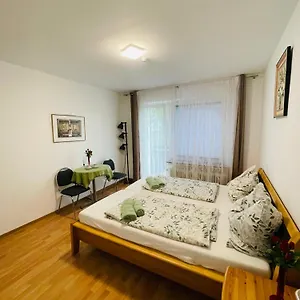 https://sjh.hannover-hotel.net